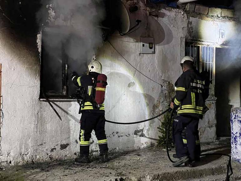 Kayseri’de metruk evde çıkan yangın söndürüldü