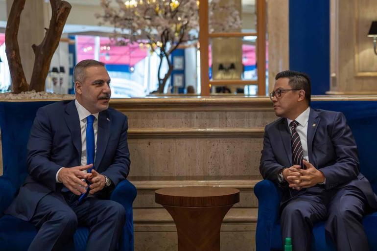 Bakan Fidandan Endonezya temaslarına ilişkin açıklama: 10 milyar dolarlık ticaret hacmi hedefini değerlendirdik