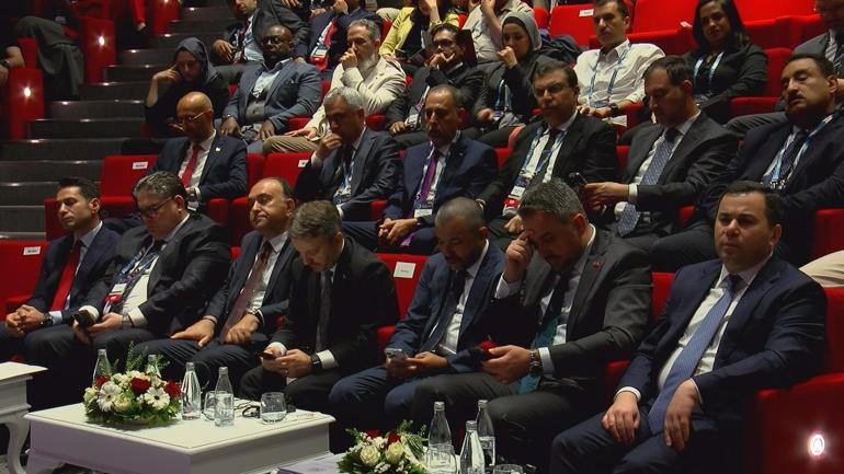 Vali Gül: Müslüman ülkelerdeki genç nüfus doğru kullanıldığında önemli bir beşeri sermayemiz olacak