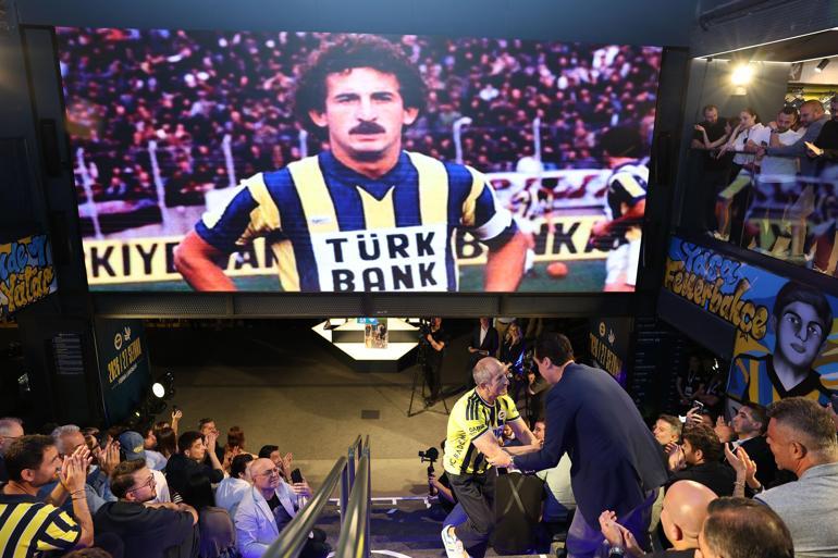 Fenerbahçe, 120’nci yıla özel yeni sezon formalarını tanıttı