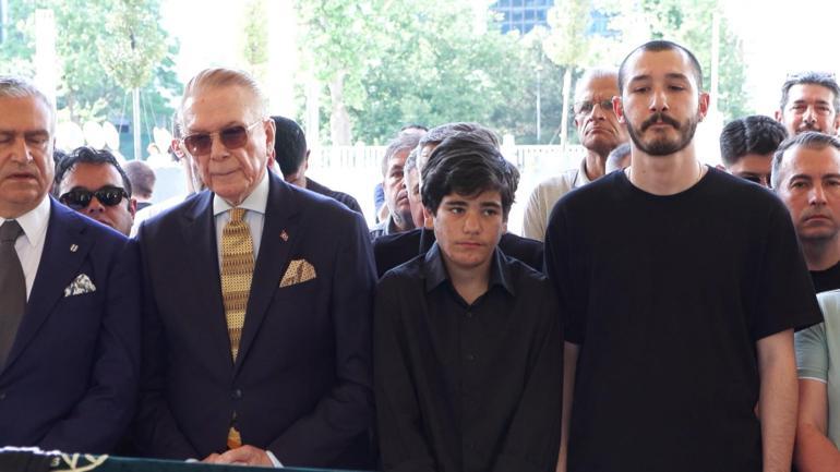 Gazeteci Reha Muhtar son yolculuğuna uğurlandı