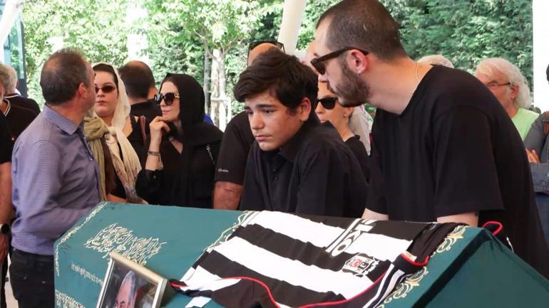 Gazeteci Reha Muhtar son yolculuğuna uğurlandı