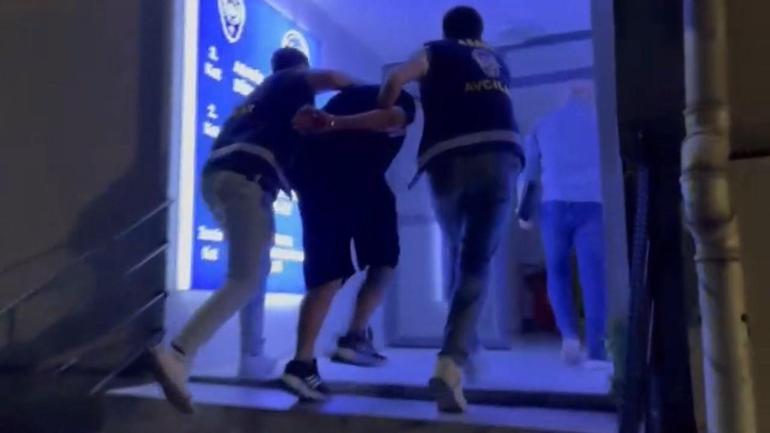Avcılarda baristaya sarkıntılık iddiası; kafeyi dağıtıp çalışana saldırdı: Kafamda cam parçaları vardı