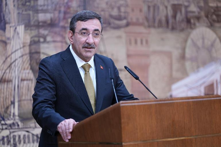 Dolmabahçe Sarayında 5. Küresel İş Mükemmelliği Gala Gecesi - İstanbul 2026