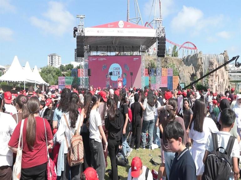 Bakan Göktaş: Bu ülkenin geleceğini, kurduğunuz hayaller şekillendirecek