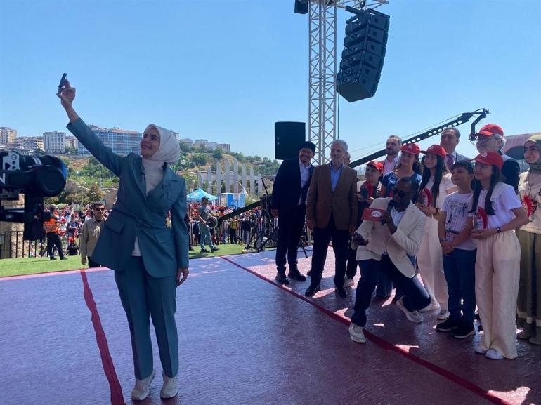 Bakan Göktaş: Bu ülkenin geleceğini, kurduğunuz hayaller şekillendirecek