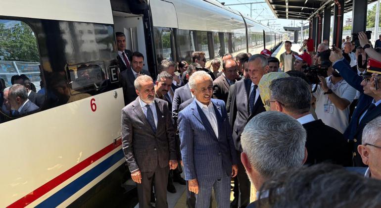 Bakan Uraloğlu: Halkalı-Kapıkule Hızlı Tren Hattını bu yıl bitmeden işletmeye almayı hedefliyoruz