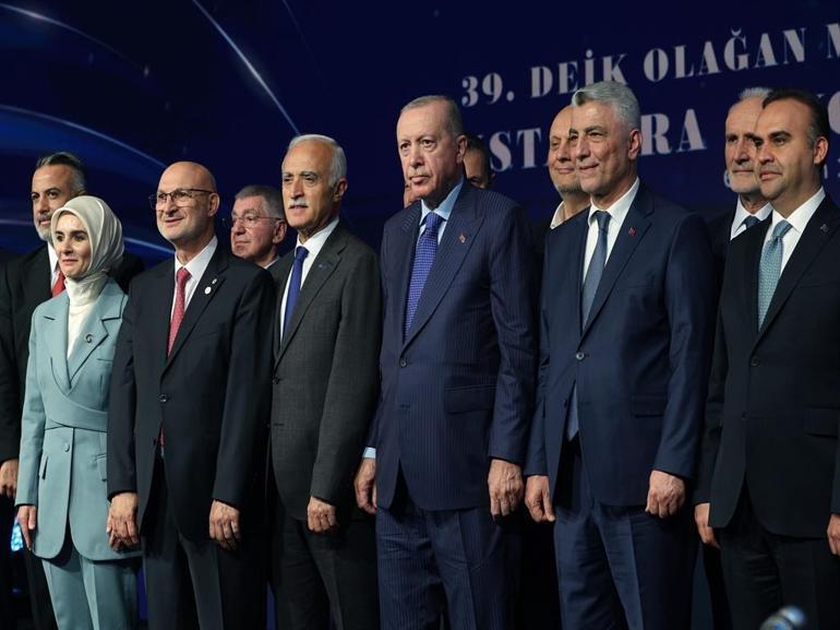 Cumhurbaşkanı Erdoğan: Hizmet ihracatımız 2002 yılındaki 14 milyar dolardan geçen yıl 122,6 milyar dolara ulaştı