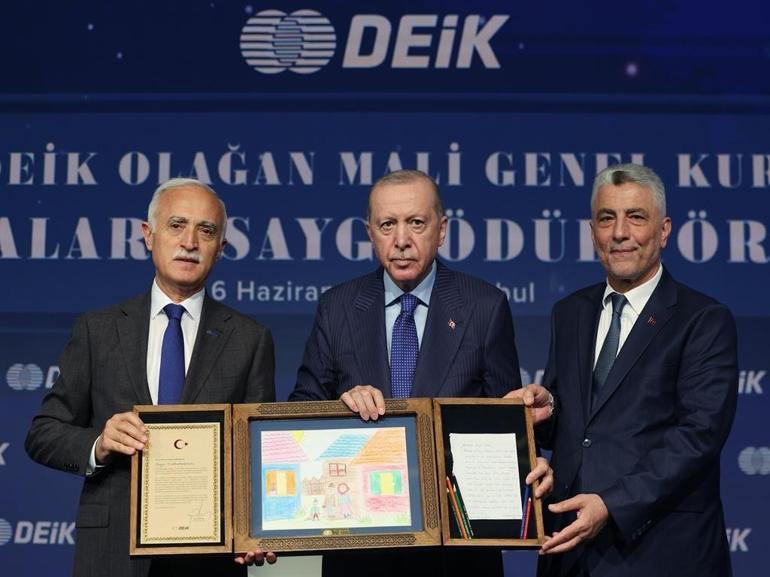 Cumhurbaşkanı Erdoğan: Hizmet ihracatımız 2002 yılındaki 14 milyar dolardan geçen yıl 122,6 milyar dolara ulaştı