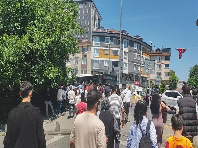 Mahmutbey Metro Hattında teknik arıza; istasyonlarda yoğunluk oluştu