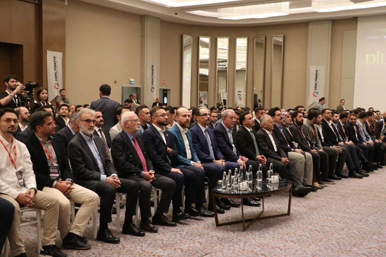İbrahim Kalın ve Bilal Erdoğan, 12nci Genç Türkiye Forumu’na katıldı