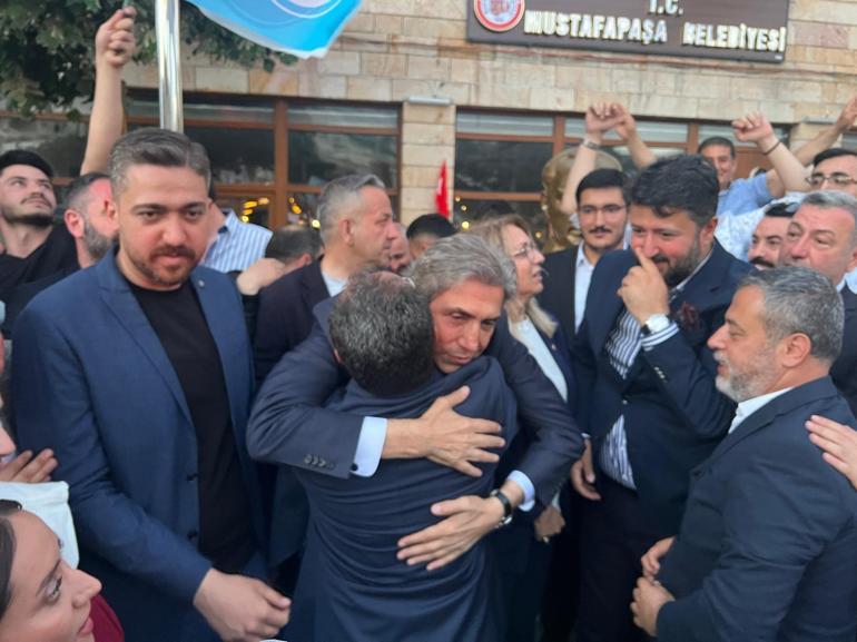 Cumhurbaşkanı Erdoğan: Büyük bir zaferi hep birlikte kucakladık