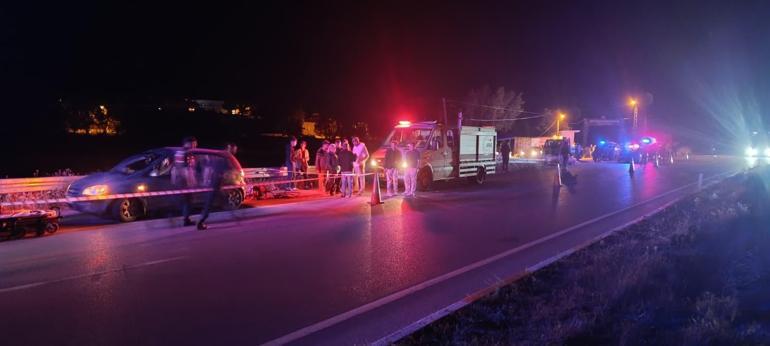 Sivasta iki otomobil çarpıştı: 1 ölü, 3 yaralı