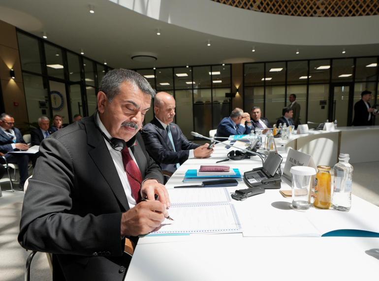 Bakan Tekin, Türkistan’da ‘Türk Akademisi 8’inci Bilim Konseyi Toplantısı’na katıldı