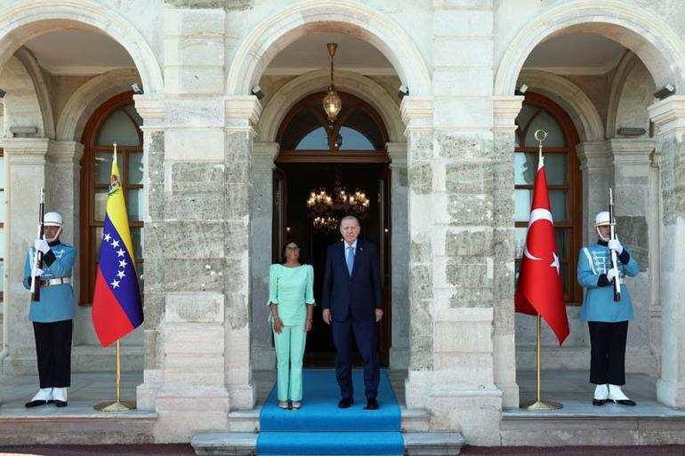 Cumhurbaşkanı Erdoğan, Venezuela Geçici Devlet Başkanı Rodriguez ile görüştü