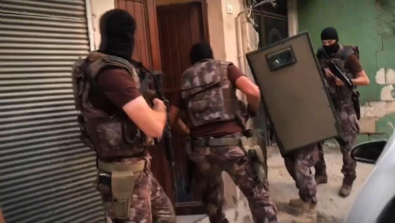 Şanlıurfa merkezli 4 ilde, silahlı suç örgütü operasyonu; 21 gözaltı