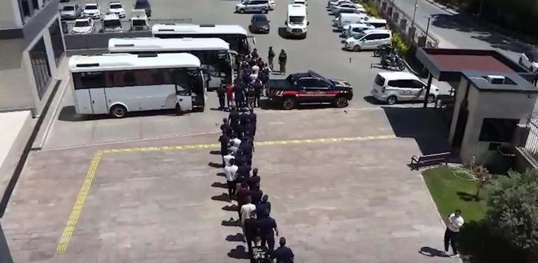 Çanakkale merkezli 11 ilde göçmen kaçakçılığı operasyonu: 41 tutuklama