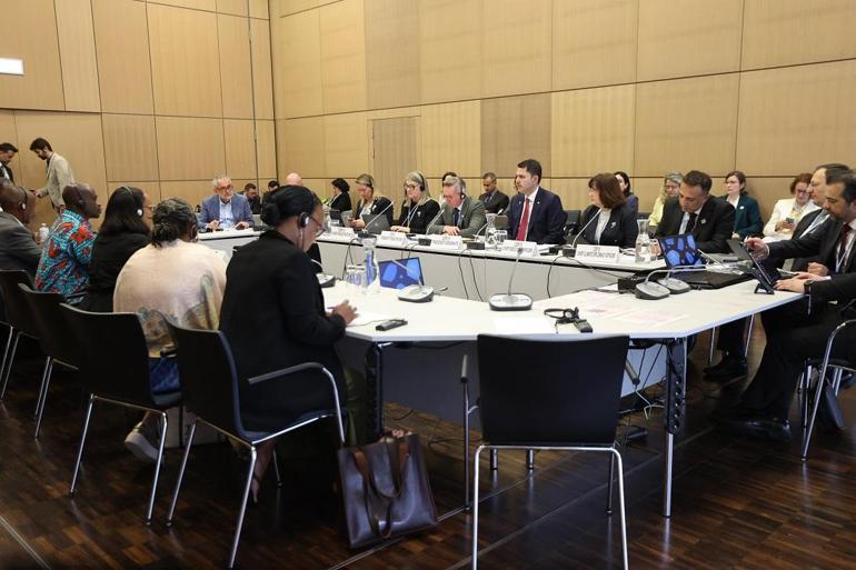 Bakan Kurum, Bonnda ‘COP31 Ev Sahibi Ülke Anlaşması’nı imzaladı