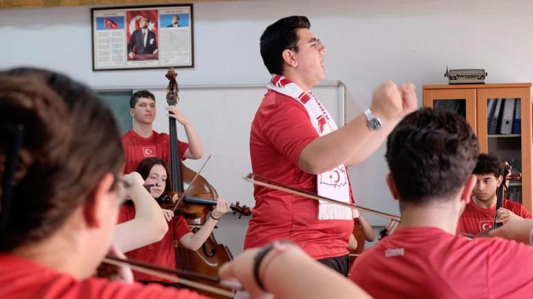 A Milli Futbol Takımı Beste Yarışmasının kazananı belli oldu