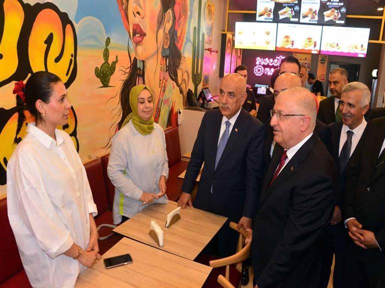 Bakan Güler, Kahramanmaraşta birlikleri denetledi