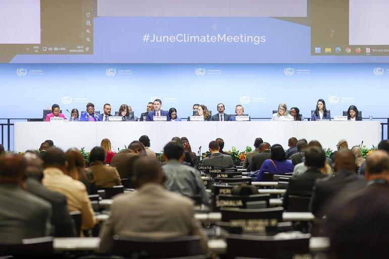 Bakan Kurum, Bonn’da COP31 diplomasisini sürdürdü