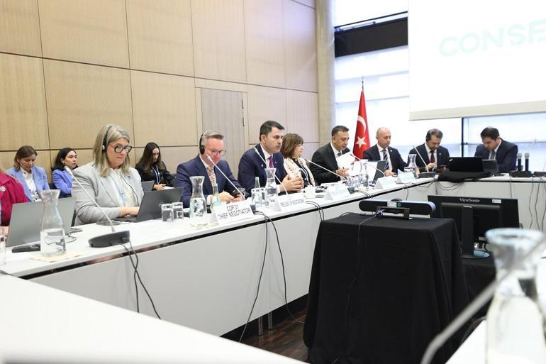 Bakan Kurum, Bonn’da COP31 diplomasisini sürdürdü
