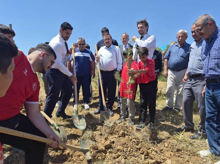 TGF Başkanı Akgül: Misyonumuz sadece sporcu yetiştirmek değil, halka ve çocuklara doğru örnekler sunabilmek
