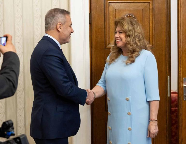 Dışişleri Bakanı Fidan, Bulgaristan Cumhurbaşkanı Yotova tarafından kabul edildi