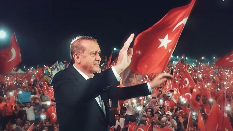 AK Parti’den Milli Takım ve taraftarlara şarkı