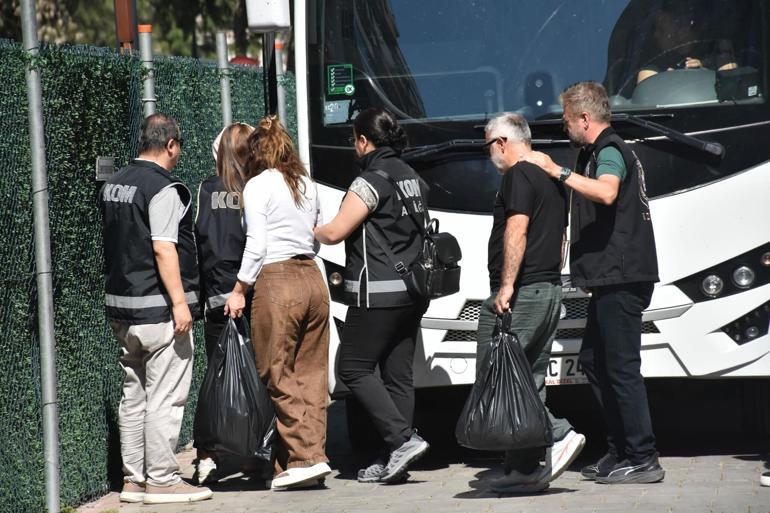 Ege Üniversitesinde yolsuzluk operasyonunda 41 şüpheli adliyede