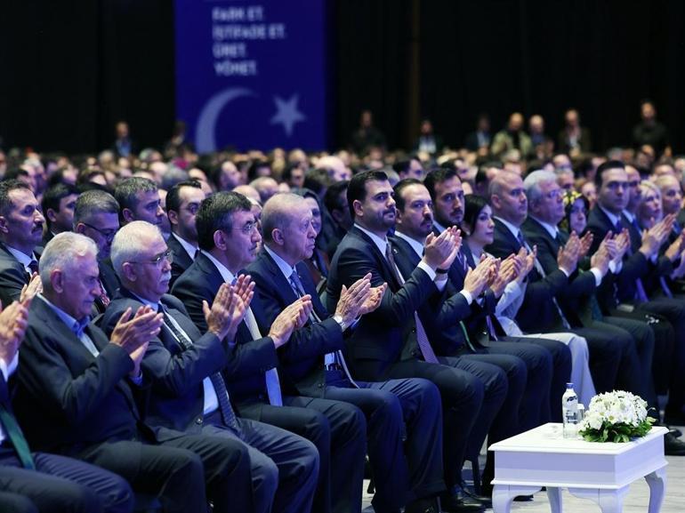 Cumhurbaşkanı Erdoğan: Türkiye Yüzyılını aynı zamanda dijital üretimin yüzyılı yapacağız