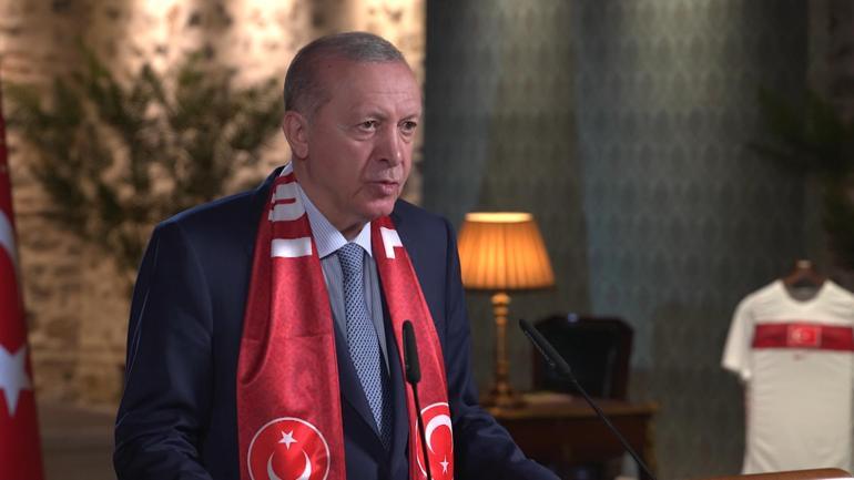 Cumhurbaşkanı Erdoğan, A Milli Futbol Takımı için video mesaj yayınladı