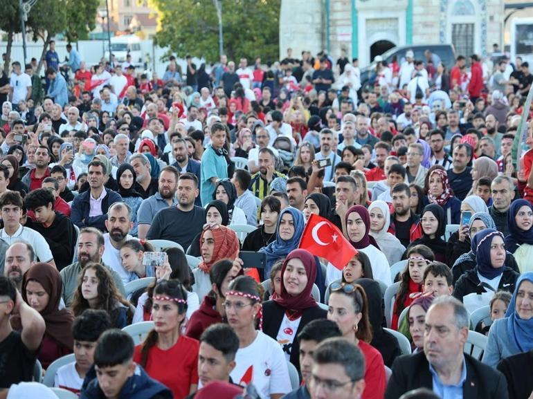 Dev ekranlarda milli buluşma