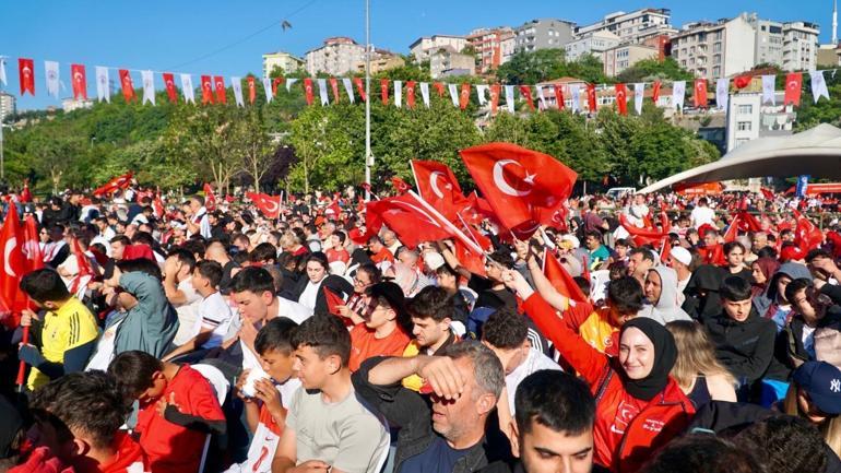 Kağıthane’de milli maç heyecanı