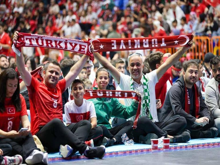 Dev ekranlarda milli buluşma