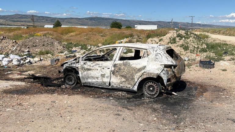 Tartıştığı eşinin otomobilini yaktı