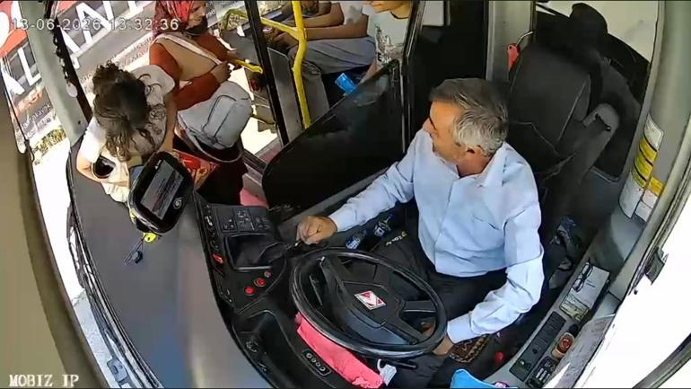 Kimliğini otobüste kaybeden LGS öğrencisine şoförden destek; o anlar kamerada