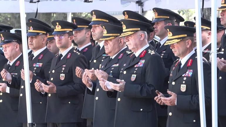 Jandarma Genel Komutanlığının 187nci yıl dönümünde Edirnekapı Şehitliğinde anma töreni