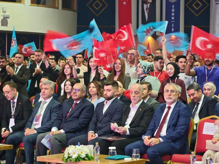 Bakan Işıkhan: İrademizin yönetimini sanal dünyaya teslim etmekten kaçınmalıyız