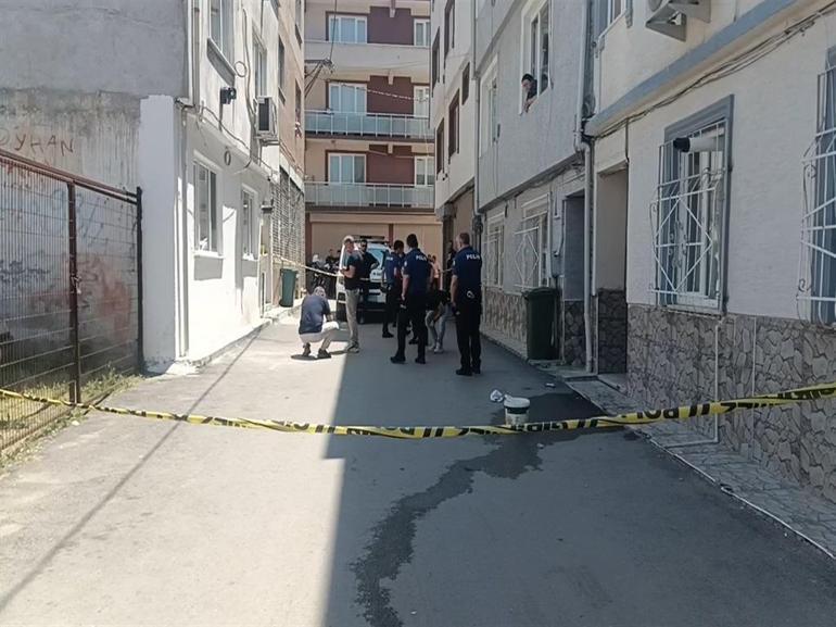 Bursada husumetlisini silahla yaralayan şüpheli tutuklandı: Olay anı kamerada