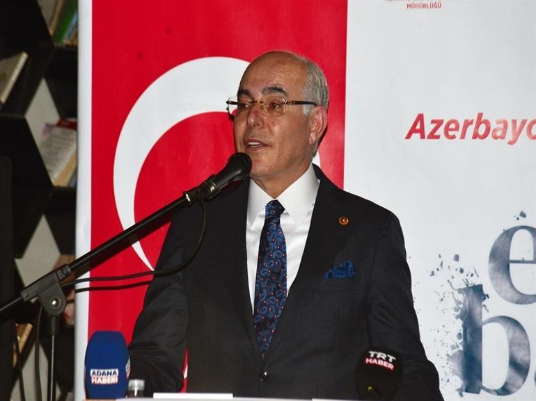 Adana’da Azerbaycan Milli Kurtuluş Günü etkinliğinde ‘Eski Bavullar’ filminin gösterimi yapıldı