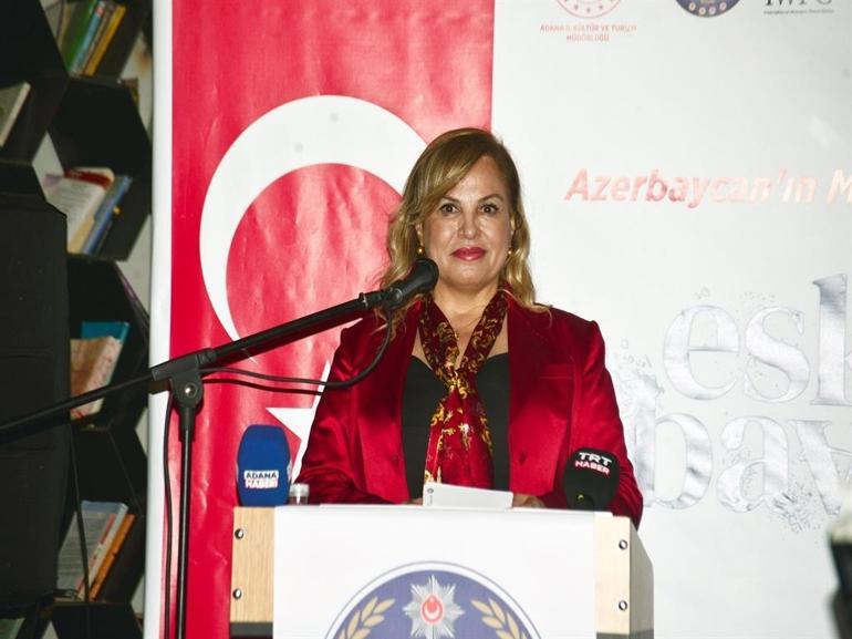 Adana’da Azerbaycan Milli Kurtuluş Günü etkinliğinde ‘Eski Bavullar’ filminin gösterimi yapıldı