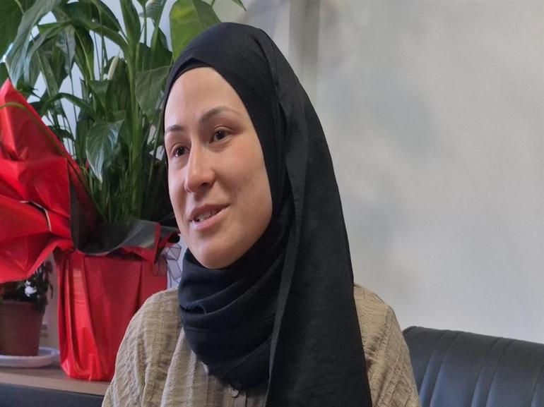 13 yıl önce ameliyat olup görmeye başlayan Eda Nur, 3 çocuğunun da sağlığına kavuşmasını istiyor