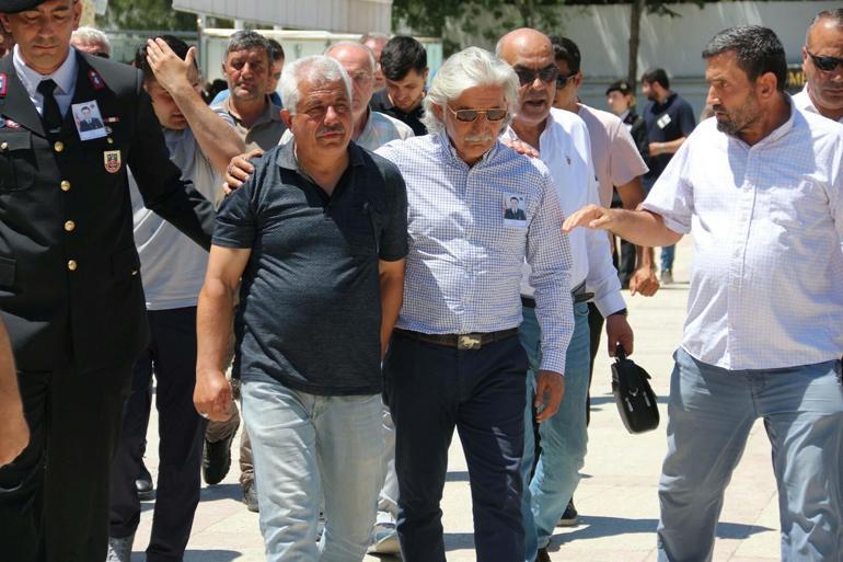 TIRa çarpan motosikletin sürücüsü uzman çavuş, hayatını kaybetti