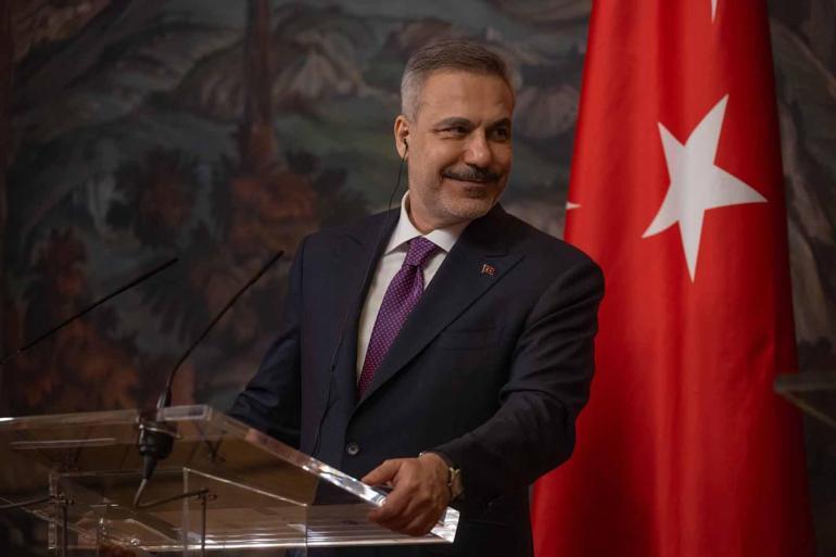 Bakan Fidan: Hürmüz Boğazı geçişe açık tutulmalı