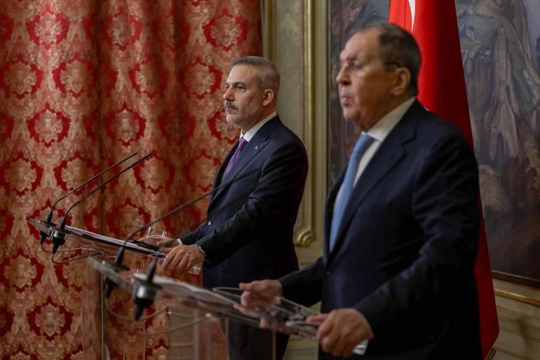 Bakan Fidan: Hürmüz Boğazı geçişe açık tutulmalı