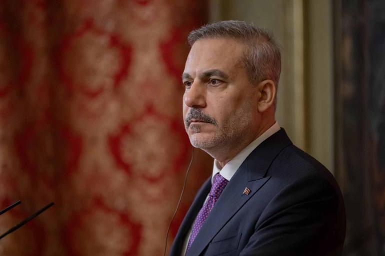 Bakan Fidan: Hürmüz Boğazı geçişe açık tutulmalı