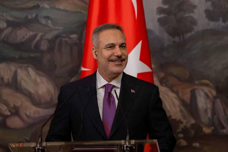 Bakan Fidan: Hürmüz Boğazı geçişe açık tutulmalı