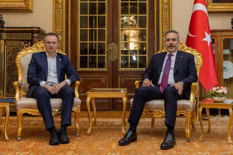 Dışişleri Bakanı Fidan, Putinin danışmanları Medinskiy ve Levitini kabul etti