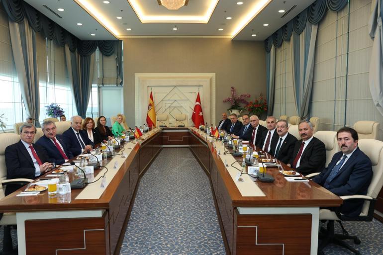 Türkiye ve İspanya Anayasa Mahkemesi arasında iş birliği anlaşması imzalandı